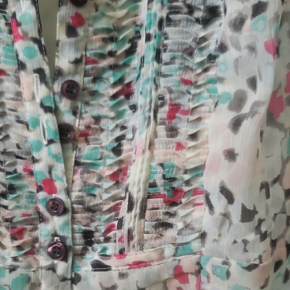 TanJay Multicolor Patterned Blouse - Picture 4 of 6